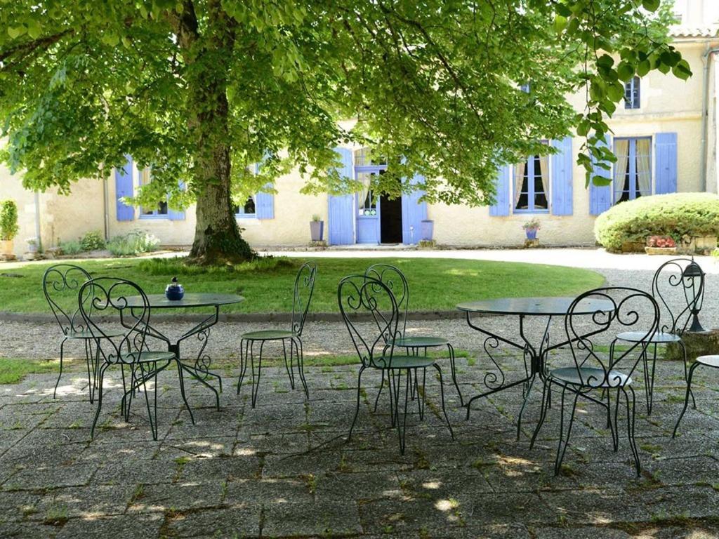 D'hôtes La Sauvageonne * Saint-Palais (Gironde)